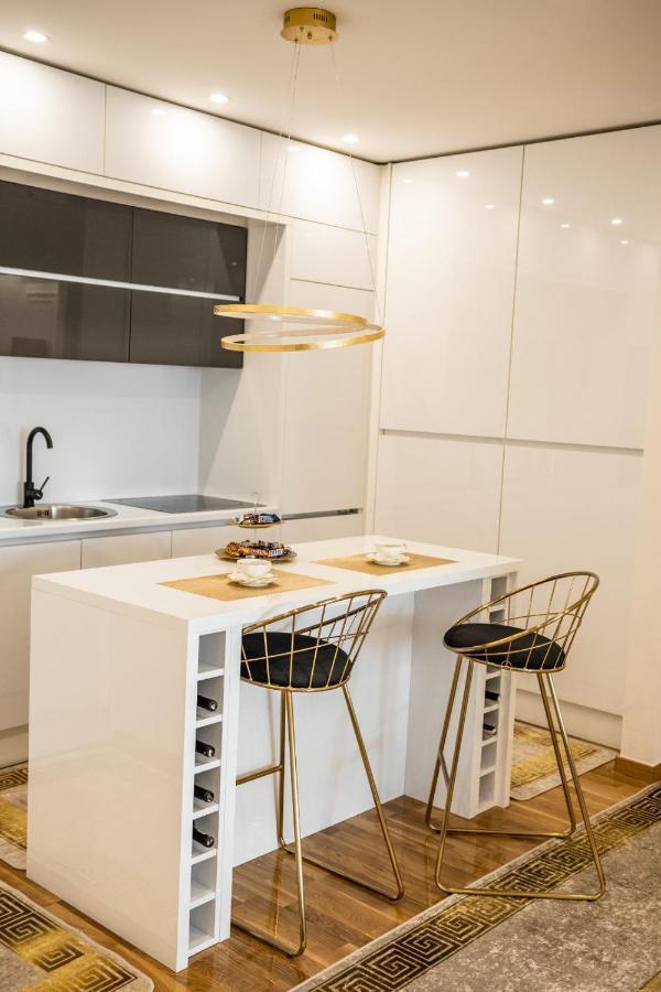 Luxury Apartment Karic Free Parking Tuzla Extérieur photo