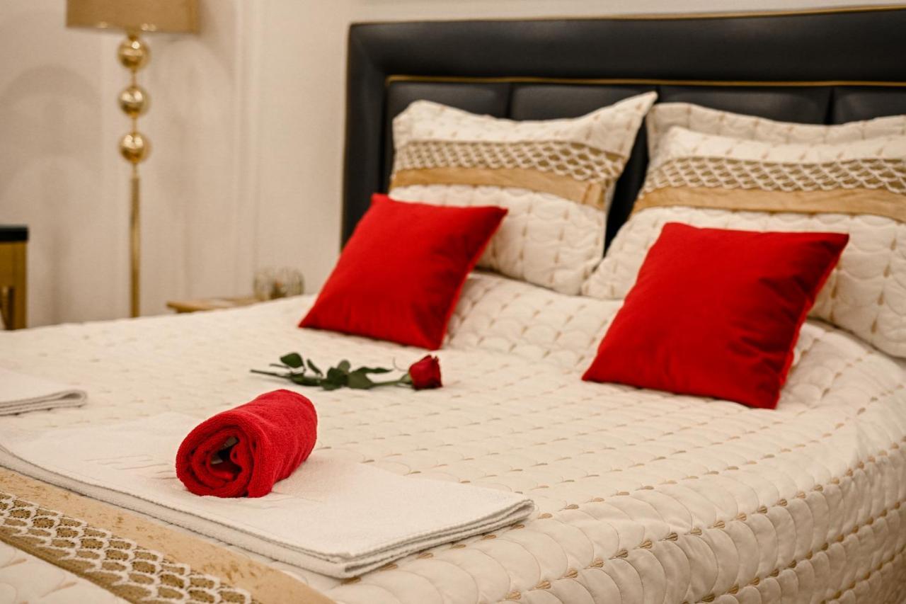 Luxury Apartment Karic Free Parking Tuzla Extérieur photo