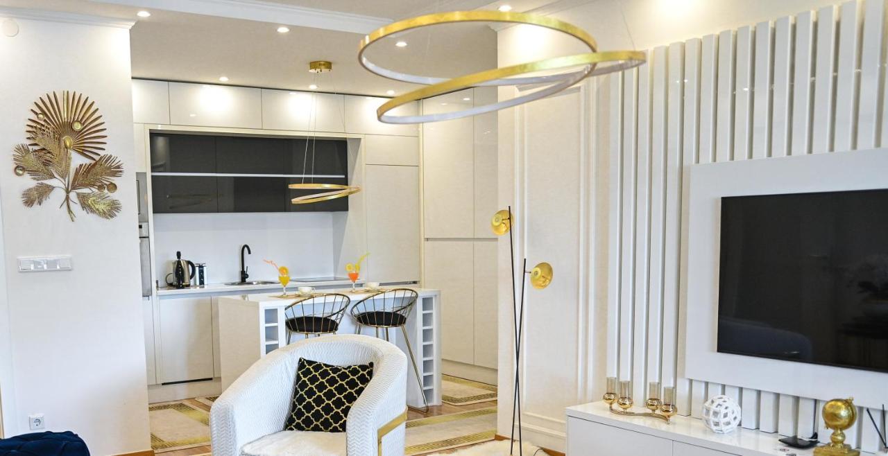 Luxury Apartment Karic Free Parking Tuzla Extérieur photo