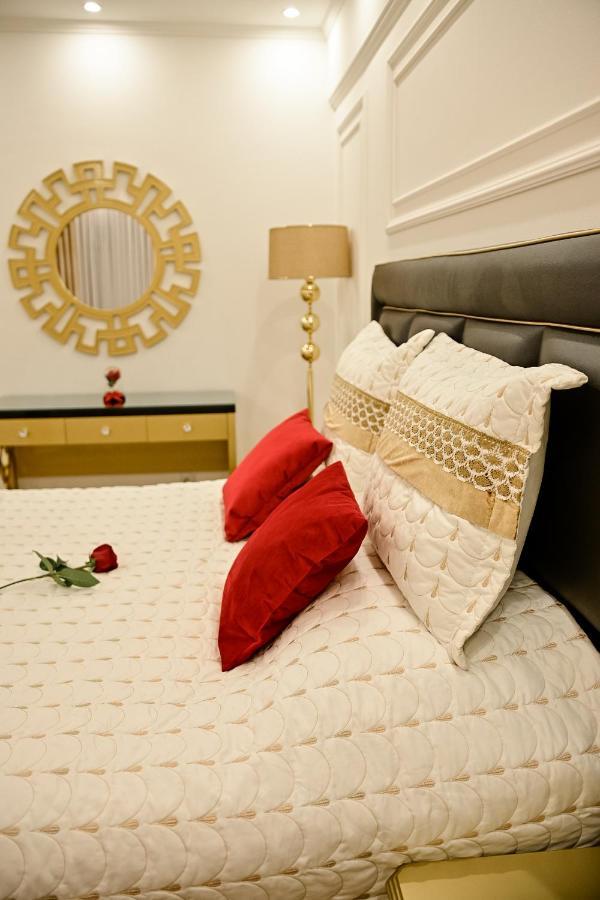 Luxury Apartment Karic Free Parking Tuzla Extérieur photo