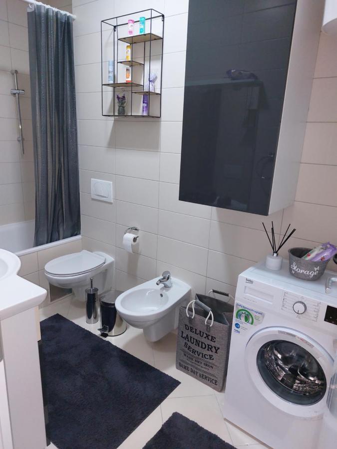 Luxury Apartment Karic Free Parking Tuzla Extérieur photo